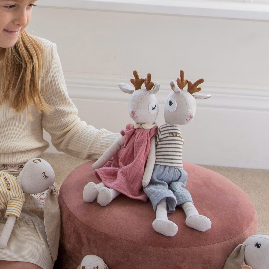Noemie the Deer - Image 2